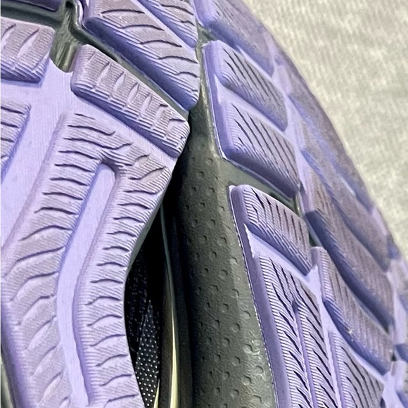 Brooks Ghost 15 size 9 - Picture 4 of 14